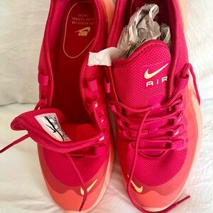 Nike Hot Pink Women’s Air Sneakers, size 10